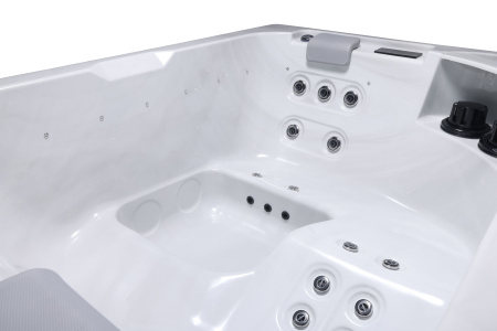 Гидромассажный спа бассейн NordicSpa Magni (Магни) Гидромассажный спа бассейн NordicSpa Magni (Магни)